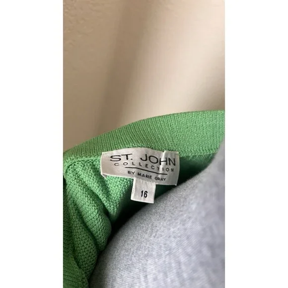 St. John Collection by Marie Gray Size 14/16 Green Navy Floral Trimmed Knit Suit - Picture 13 of 13